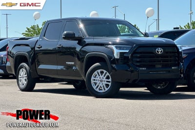 2024 Toyota Tundra 4WD SR5
