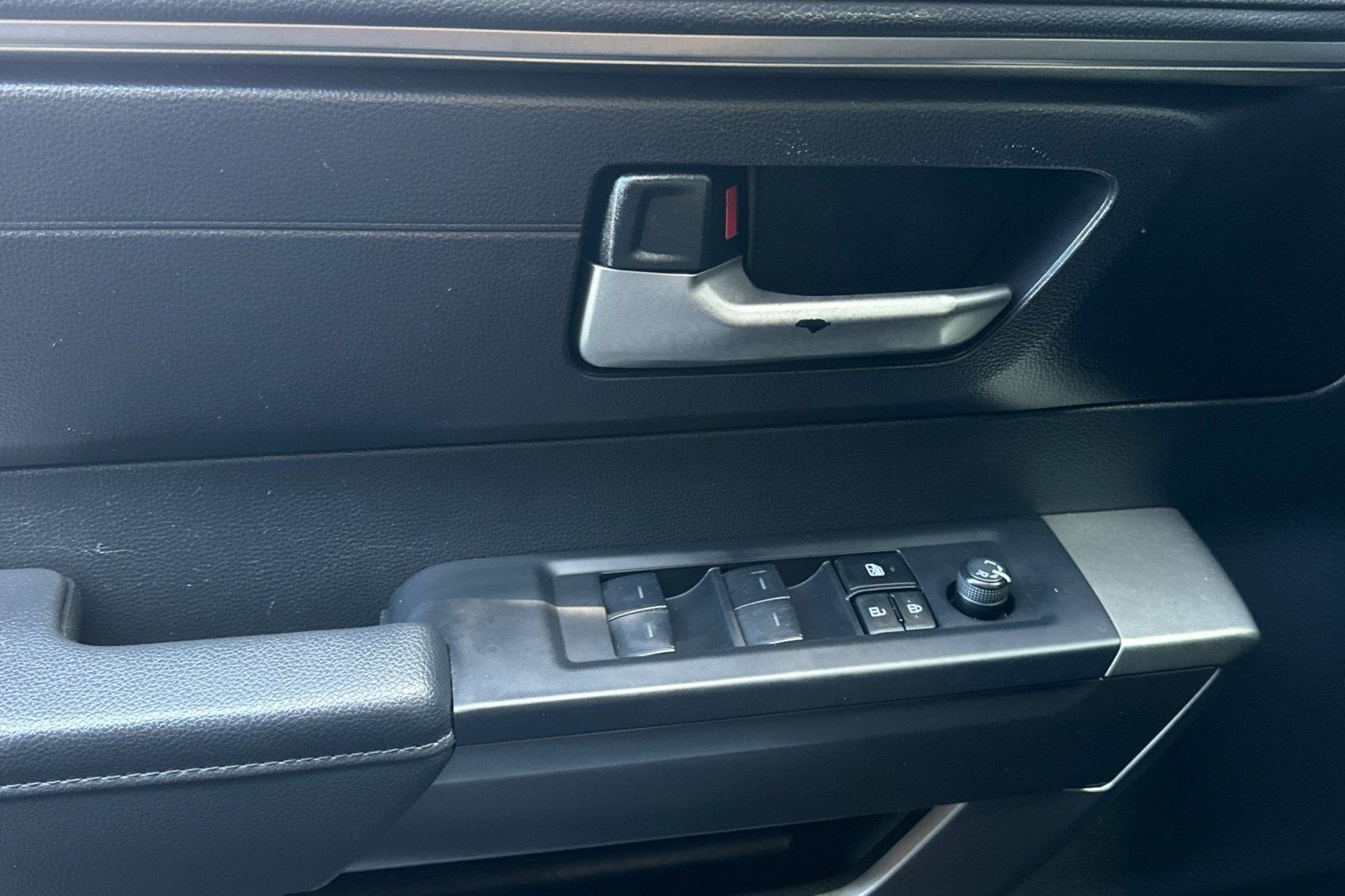2024 Toyota Tundra 4WD SR5