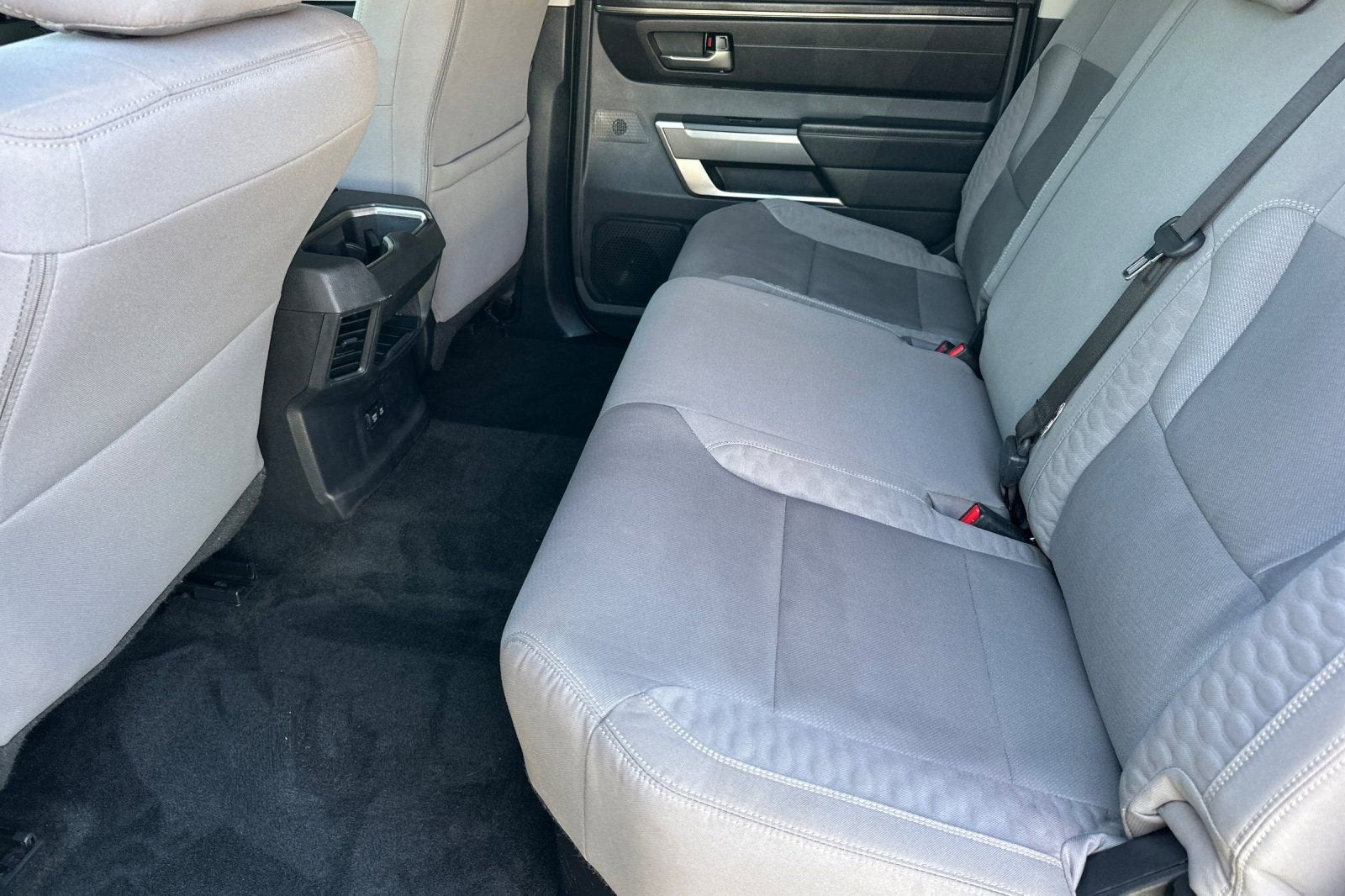 2024 Toyota Tundra 4WD SR5