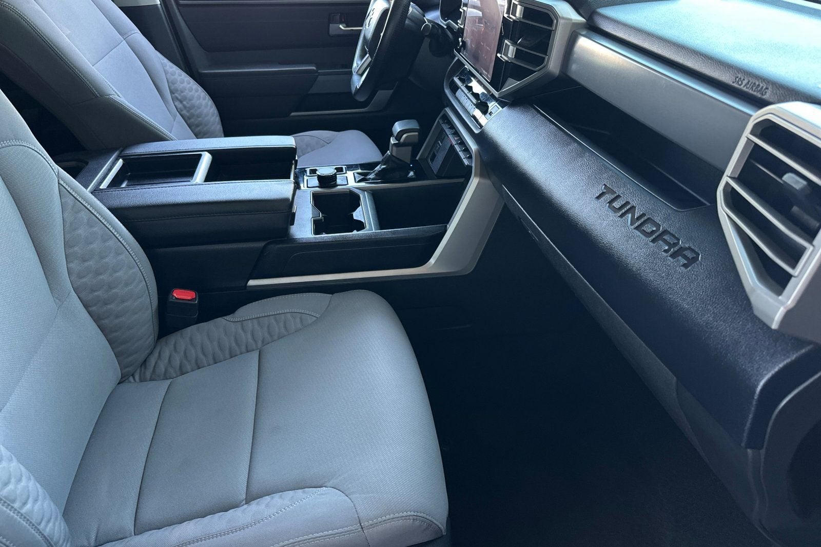 2024 Toyota Tundra 4WD SR5