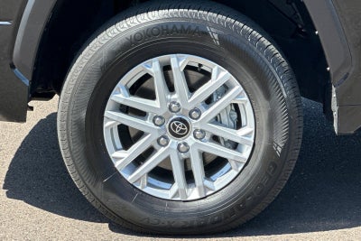 2024 Toyota Tundra 4WD SR5