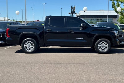 2024 Toyota Tundra 4WD SR5