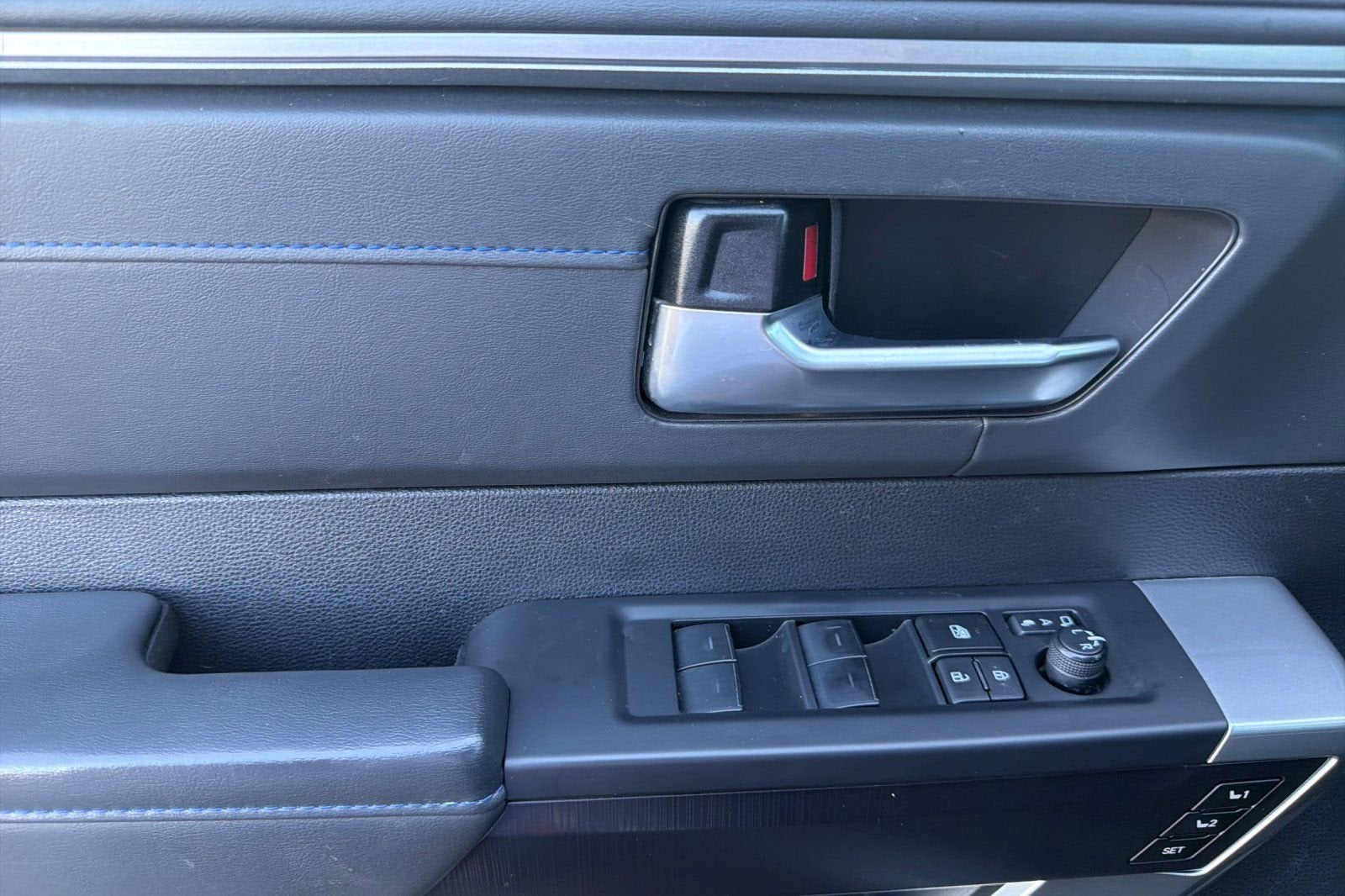 2023 Toyota Tundra 4WD Platinum