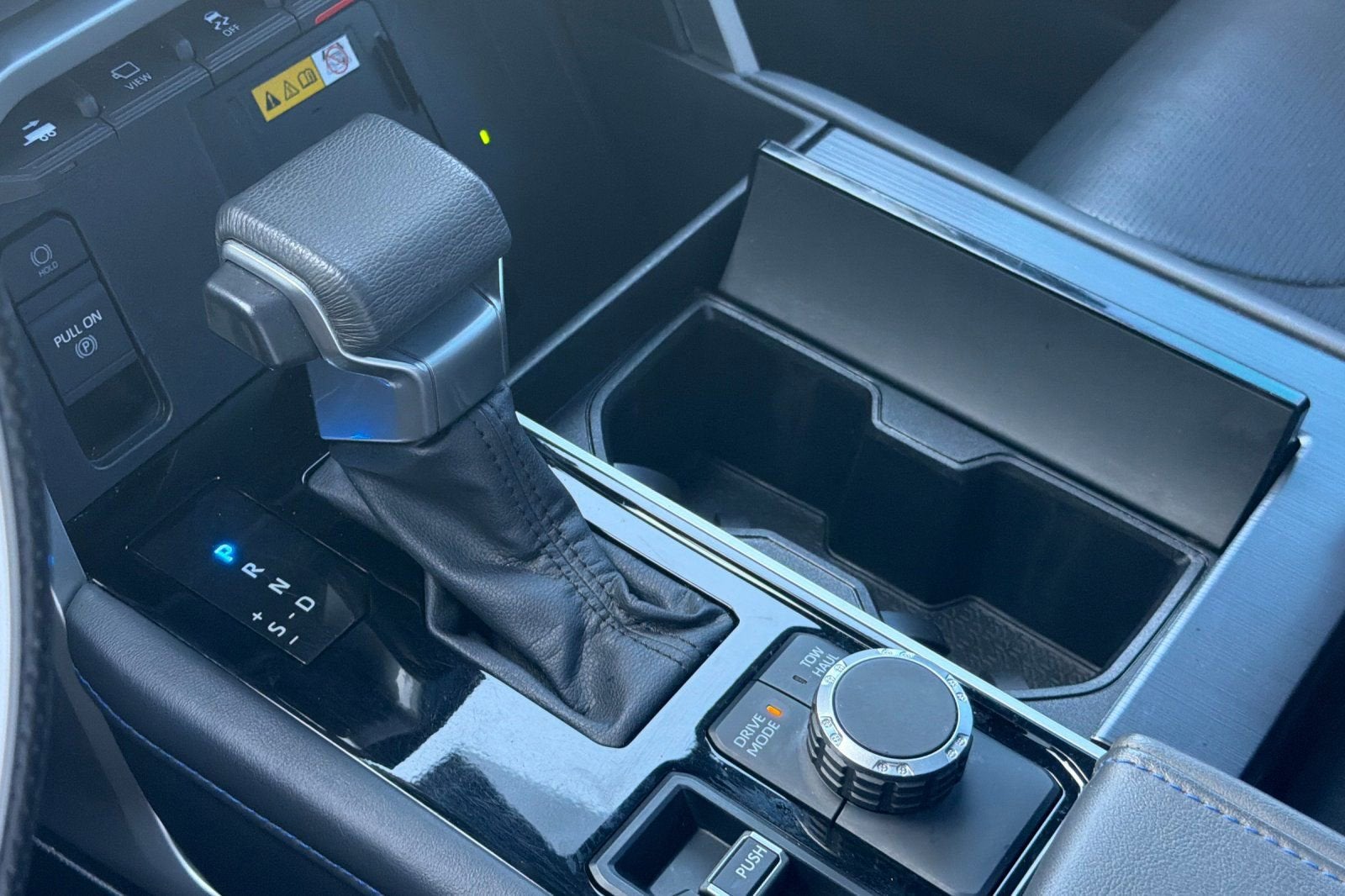 2023 Toyota Tundra 4WD Platinum