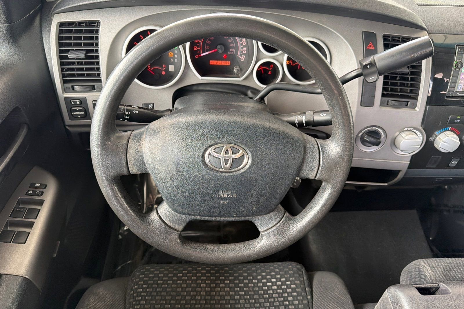 2011 Toyota Tundra 4WD Truck DBL 4WD V8 4.6