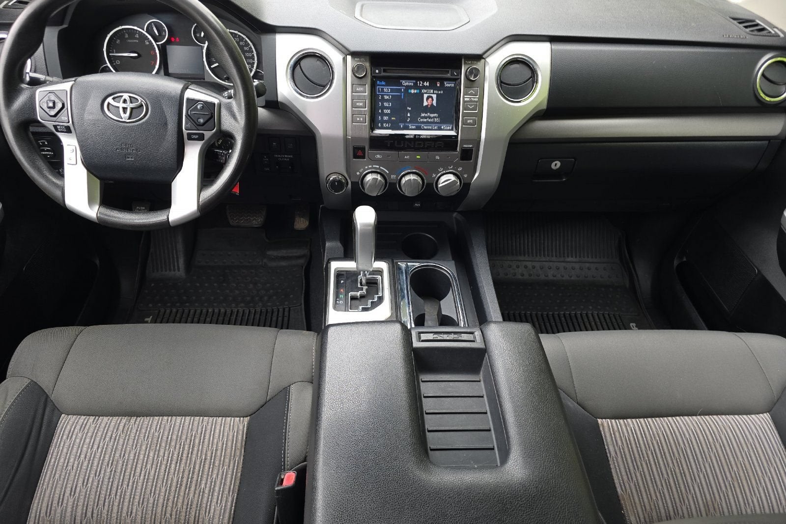 2017 Toyota Tundra 4WD SR