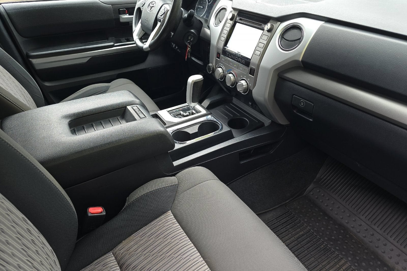 2017 Toyota Tundra 4WD SR