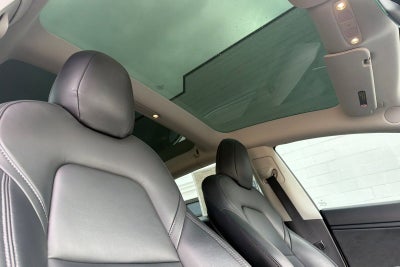 2019 Tesla Model 3 Mid Range