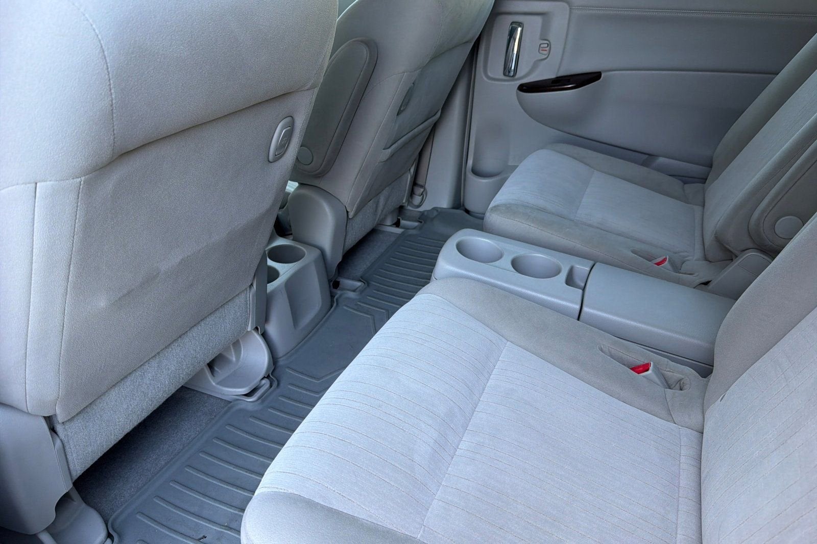 2012 Nissan Quest S