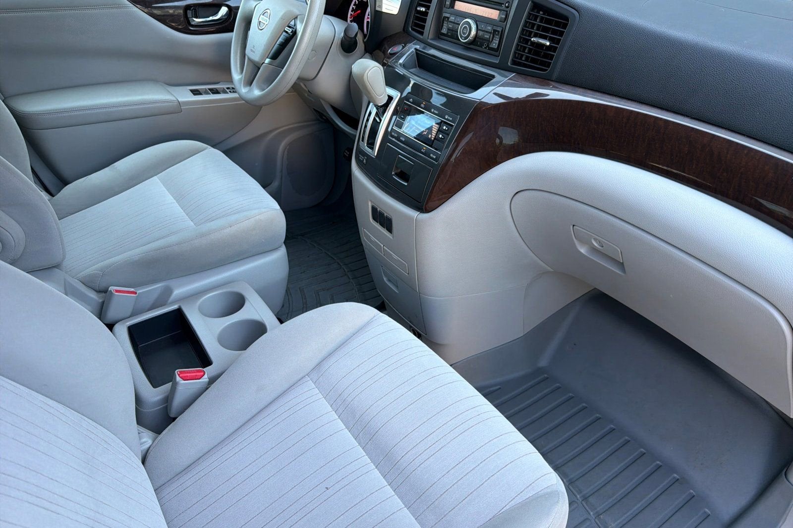 2012 Nissan Quest S