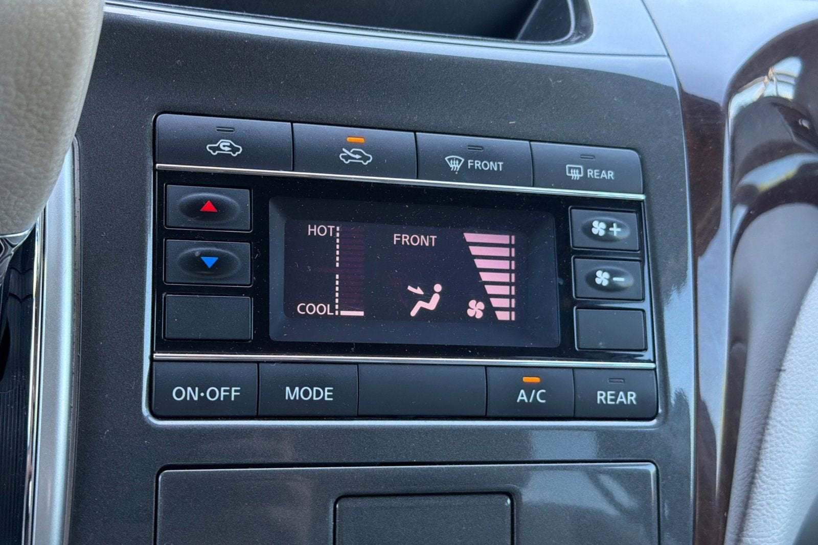 2012 Nissan Quest S