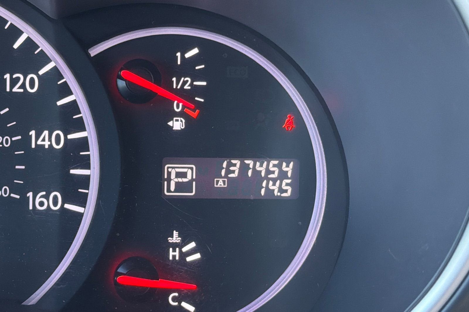 2012 Nissan Quest S