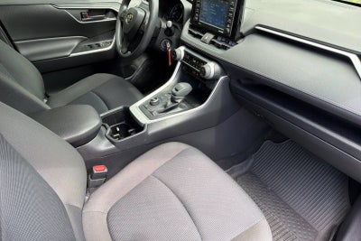 2022 Toyota RAV4 Hybrid LE