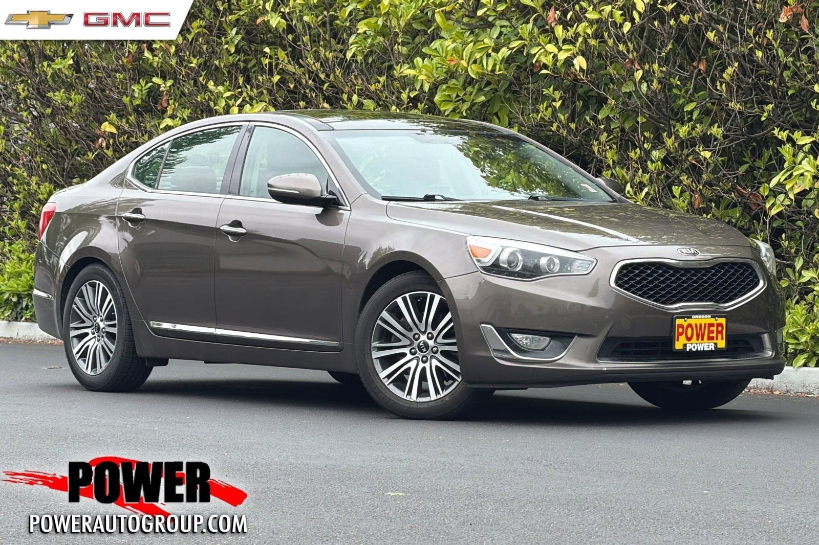 2015 Kia Cadenza Premium's photo