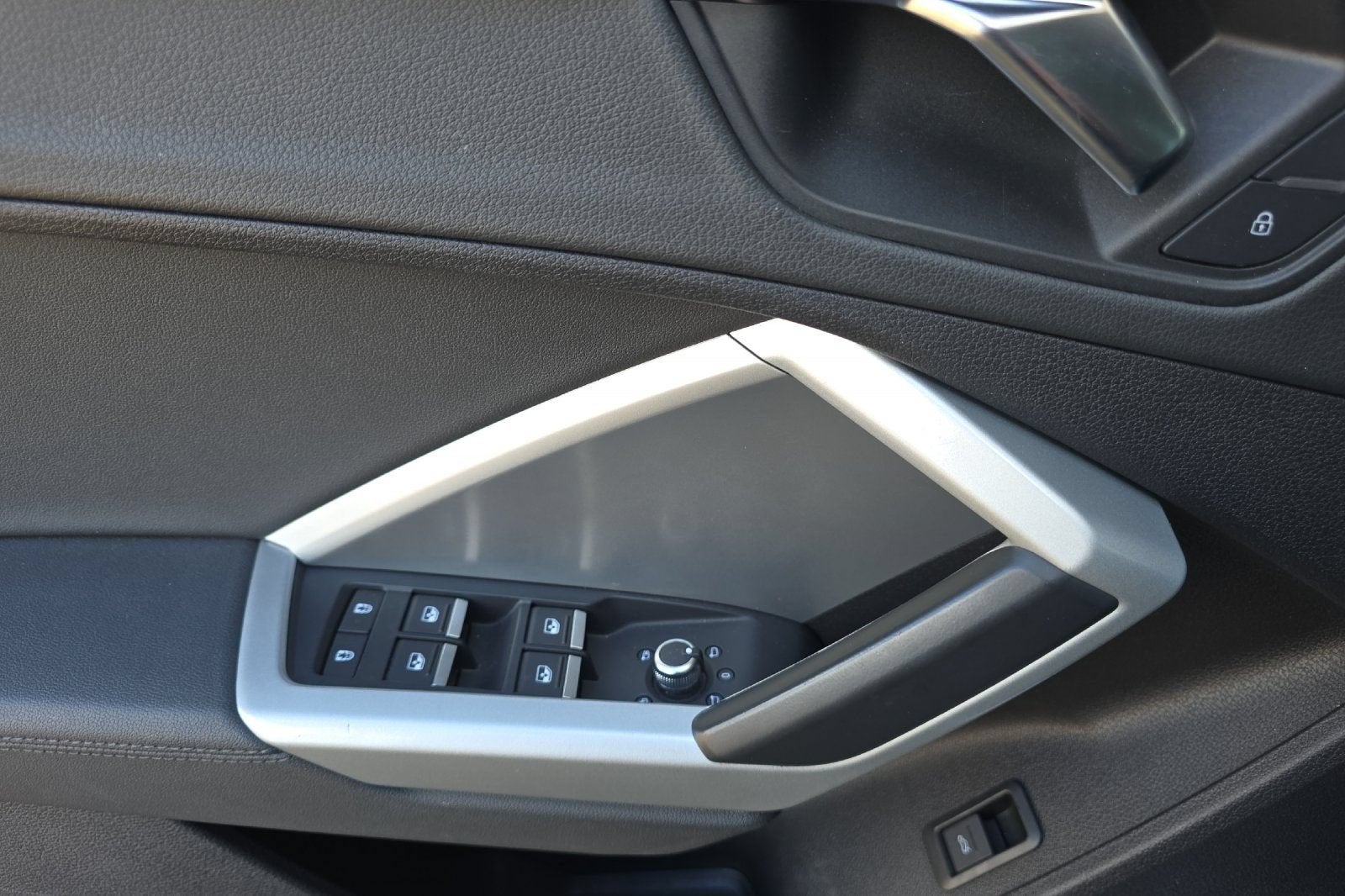 2021 Audi Q3 S line Premium Plus