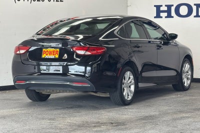 2016 Chrysler 200 Limited
