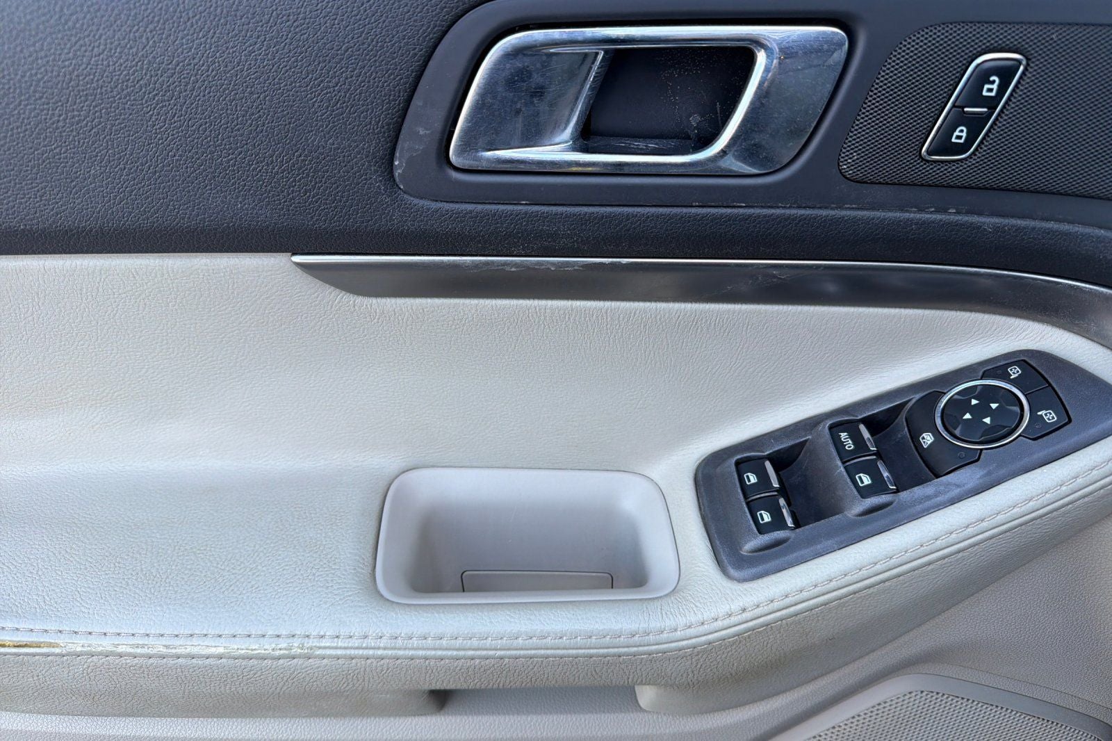2014 Ford Explorer Base
