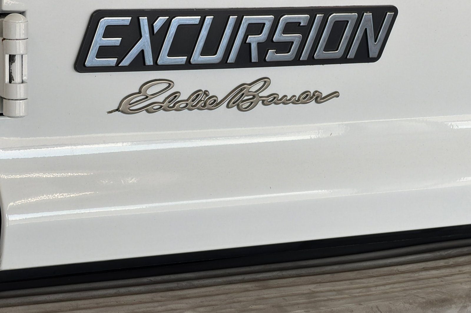 2005 Ford Excursion Eddie Bauer