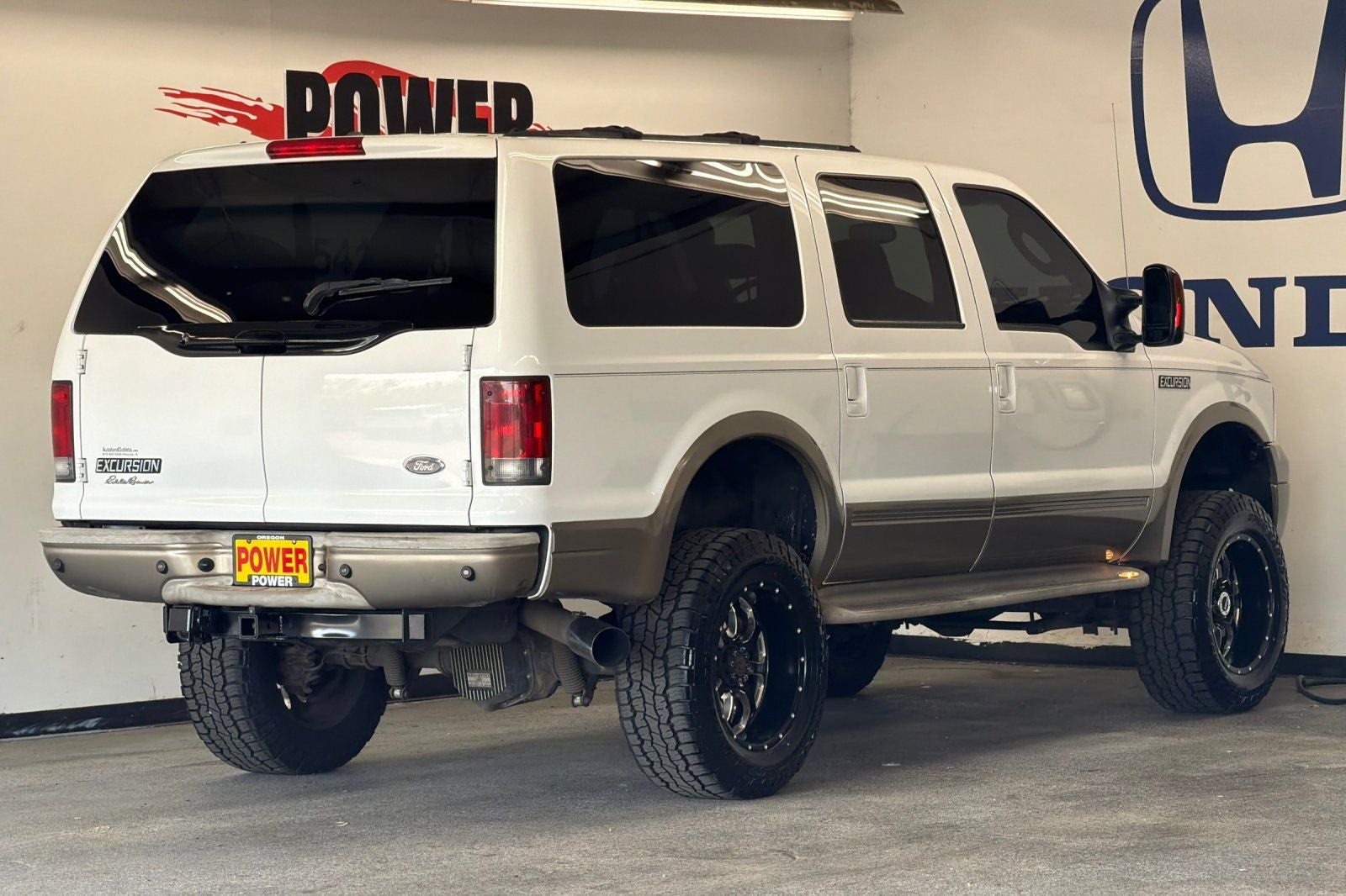 2005 Ford Excursion Eddie Bauer