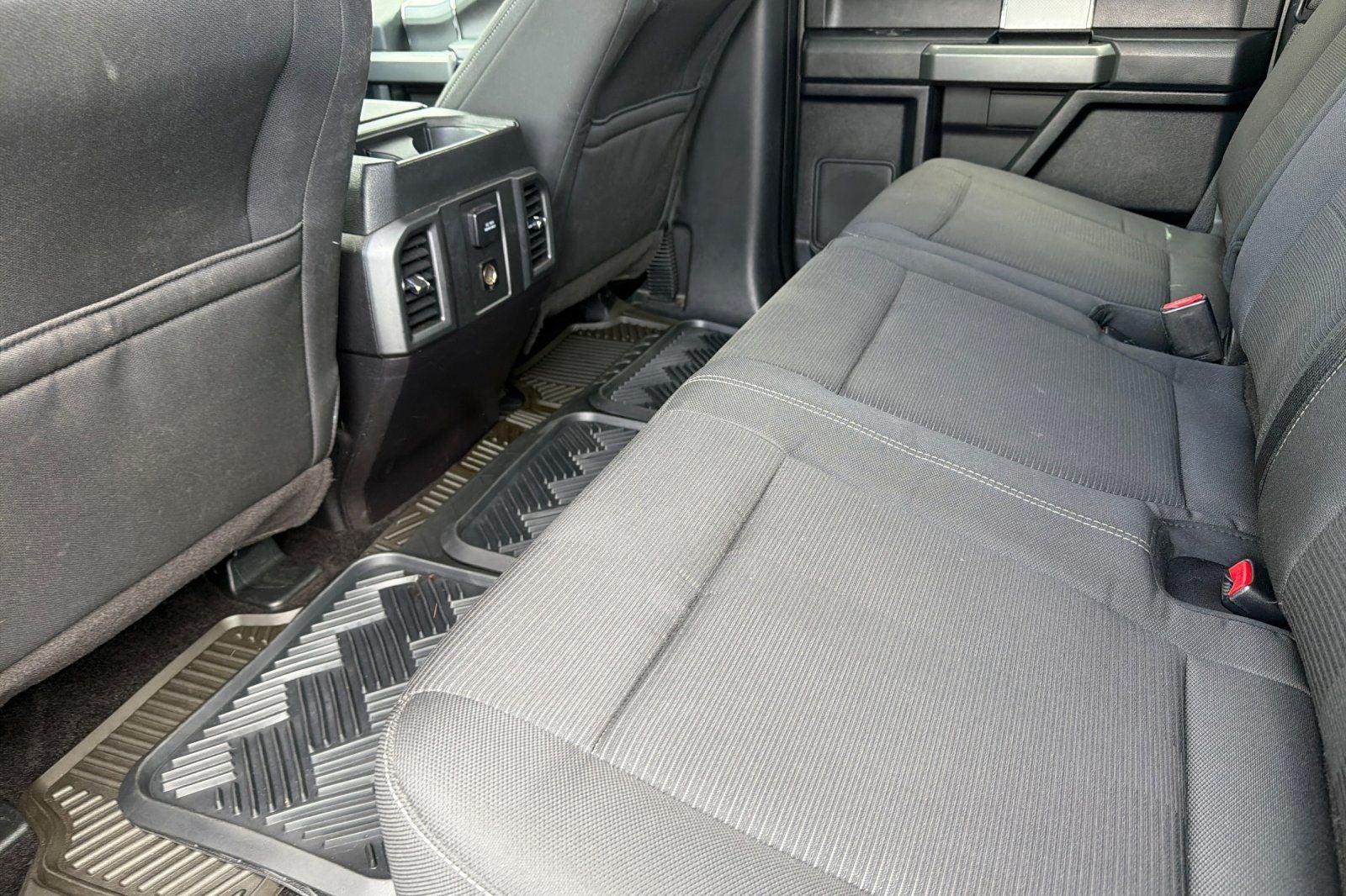 2016 Ford F-150 Base