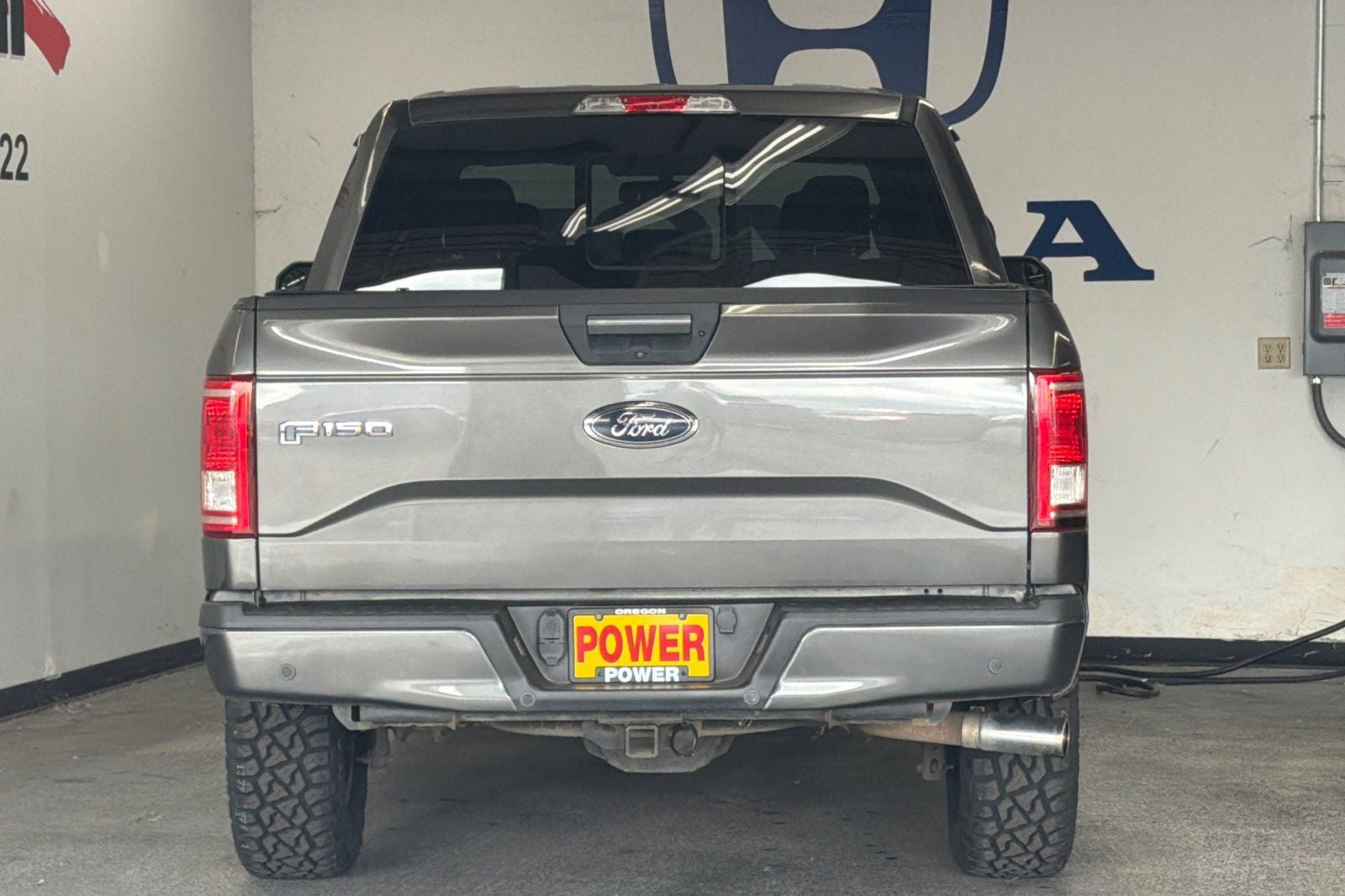 2016 Ford F-150 Base