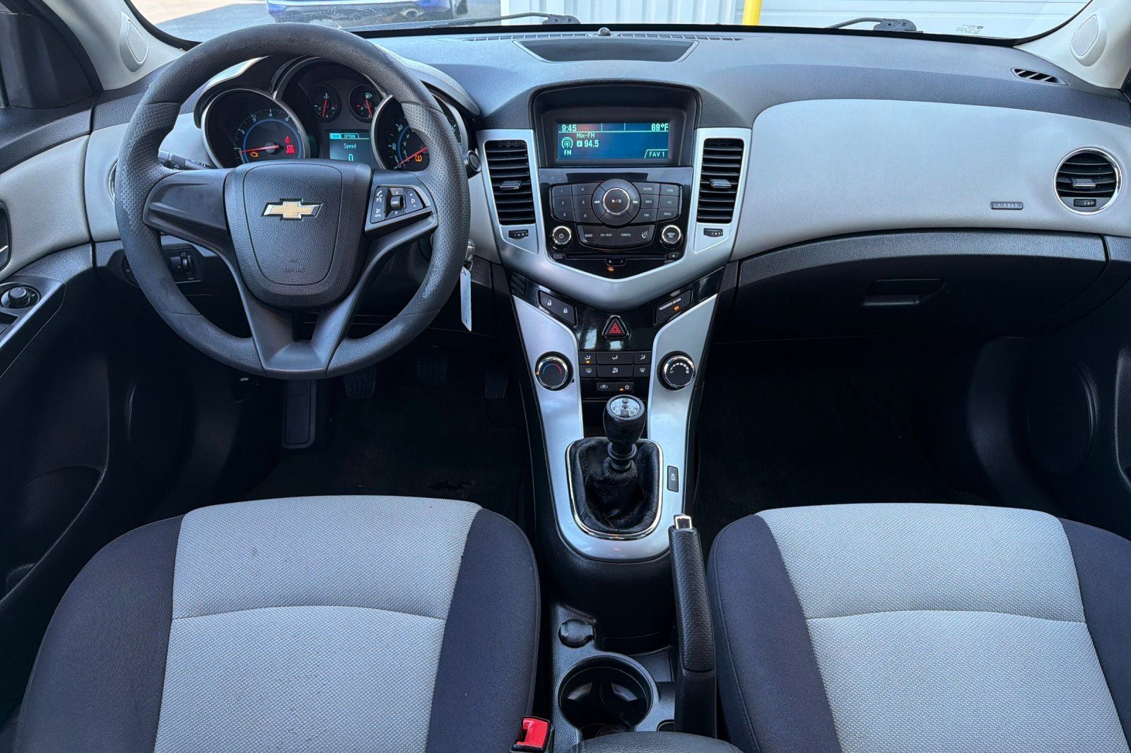 2013 Chevrolet Cruze LS