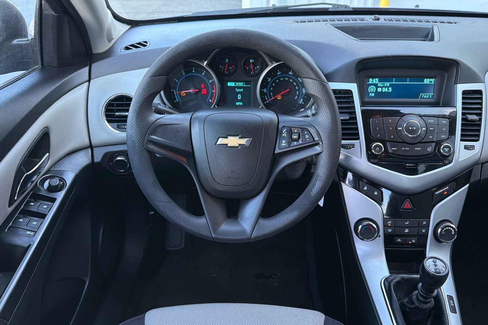 2013 Chevrolet Cruze LS