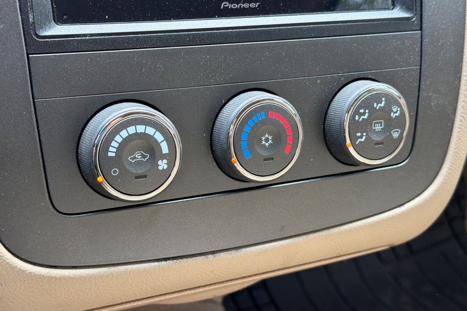 2010 Buick Lucerne CX
