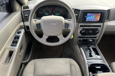 2005 Jeep Grand Cherokee Laredo