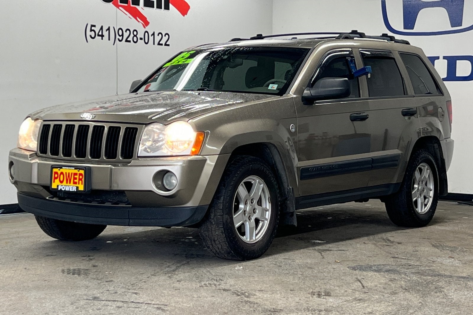2005 Jeep Grand Cherokee Laredo