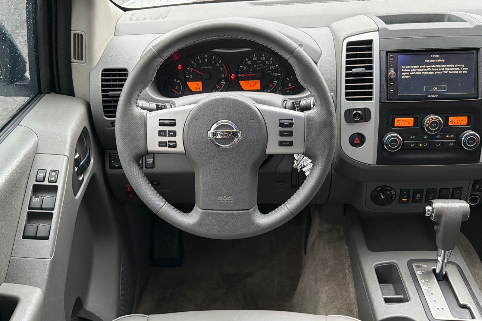 2017 Nissan Frontier SV