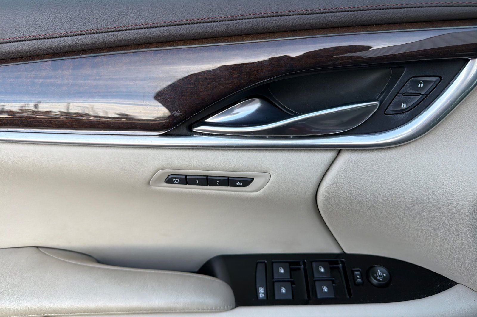 2016 Cadillac XTS Premium