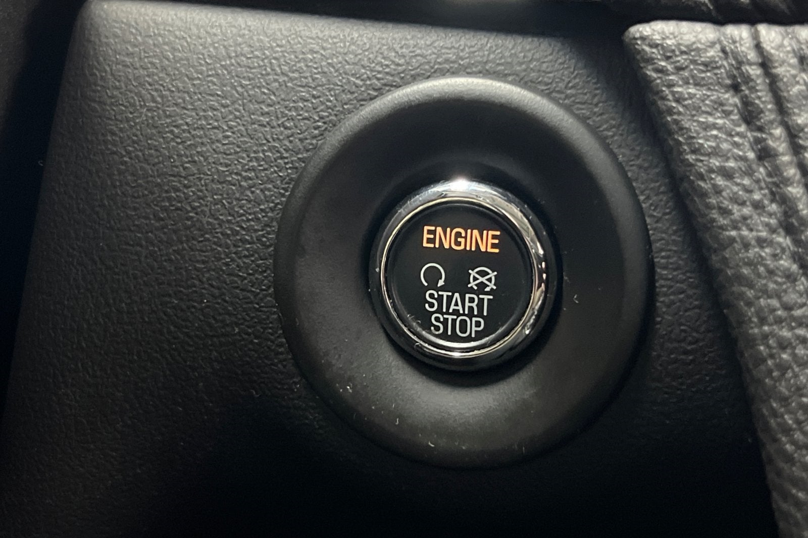 2019 Lincoln MKT Standard