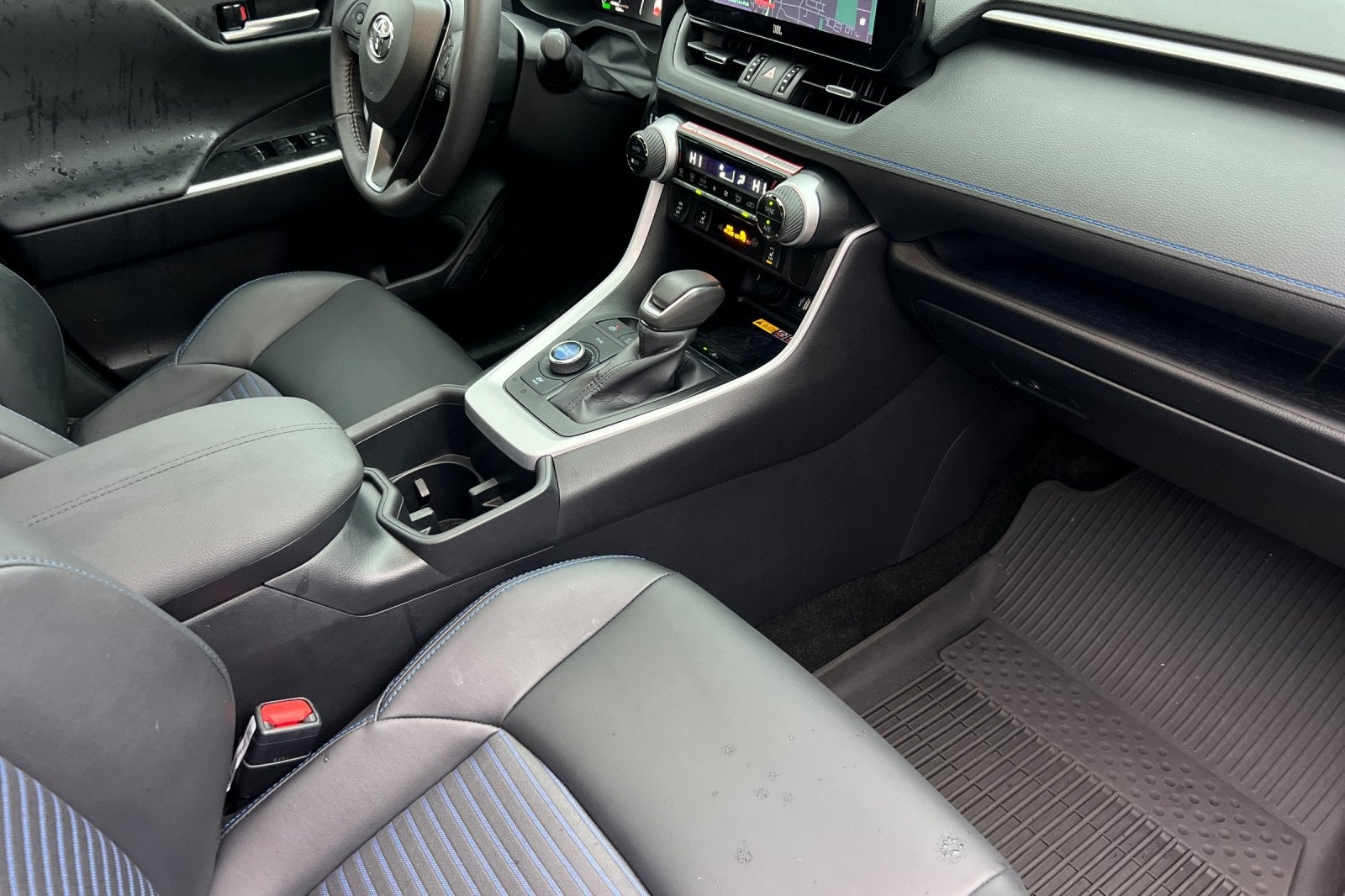 2025 Toyota RAV4 Hybrid XSE