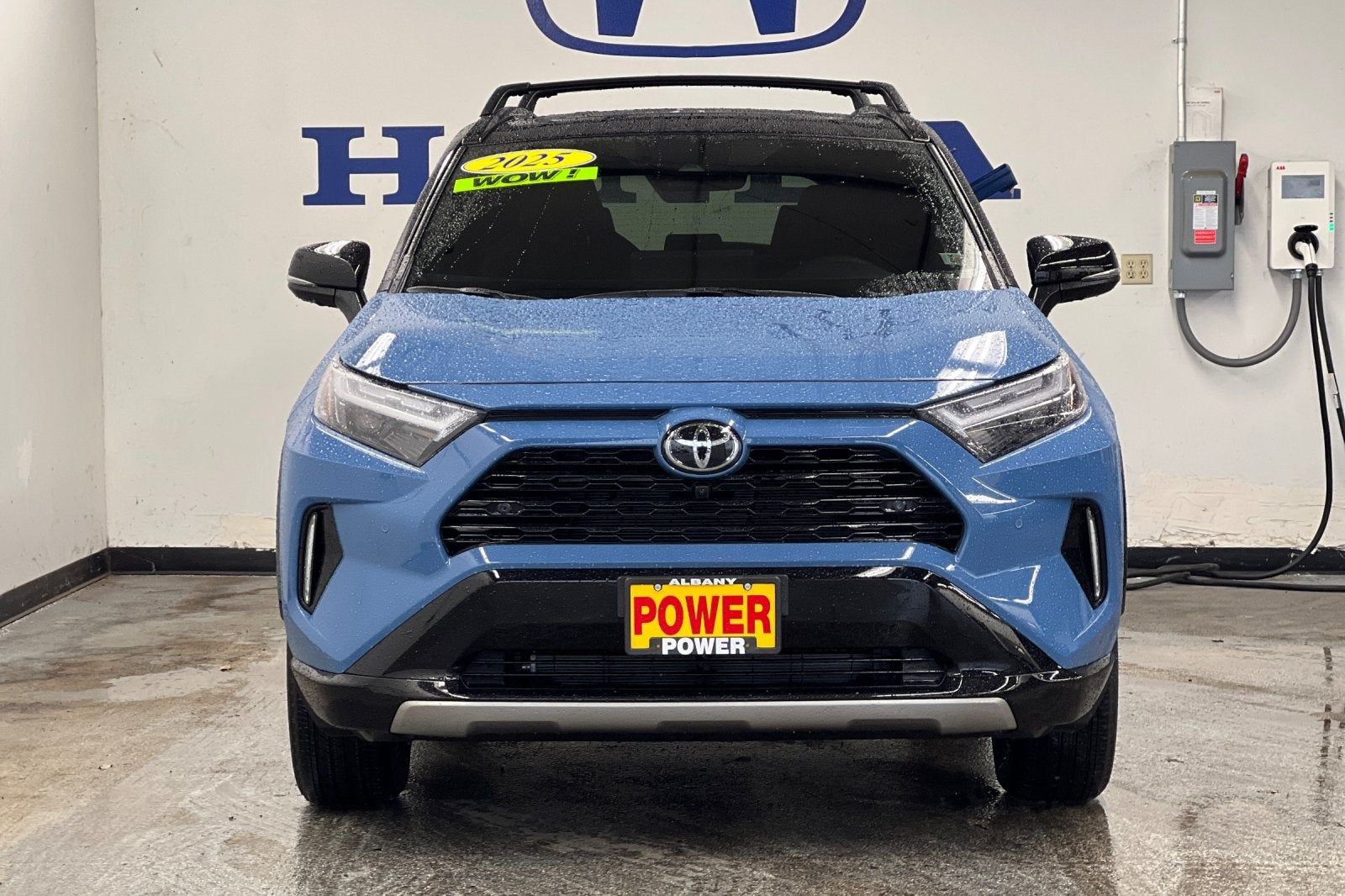 2025 Toyota RAV4 Hybrid XSE