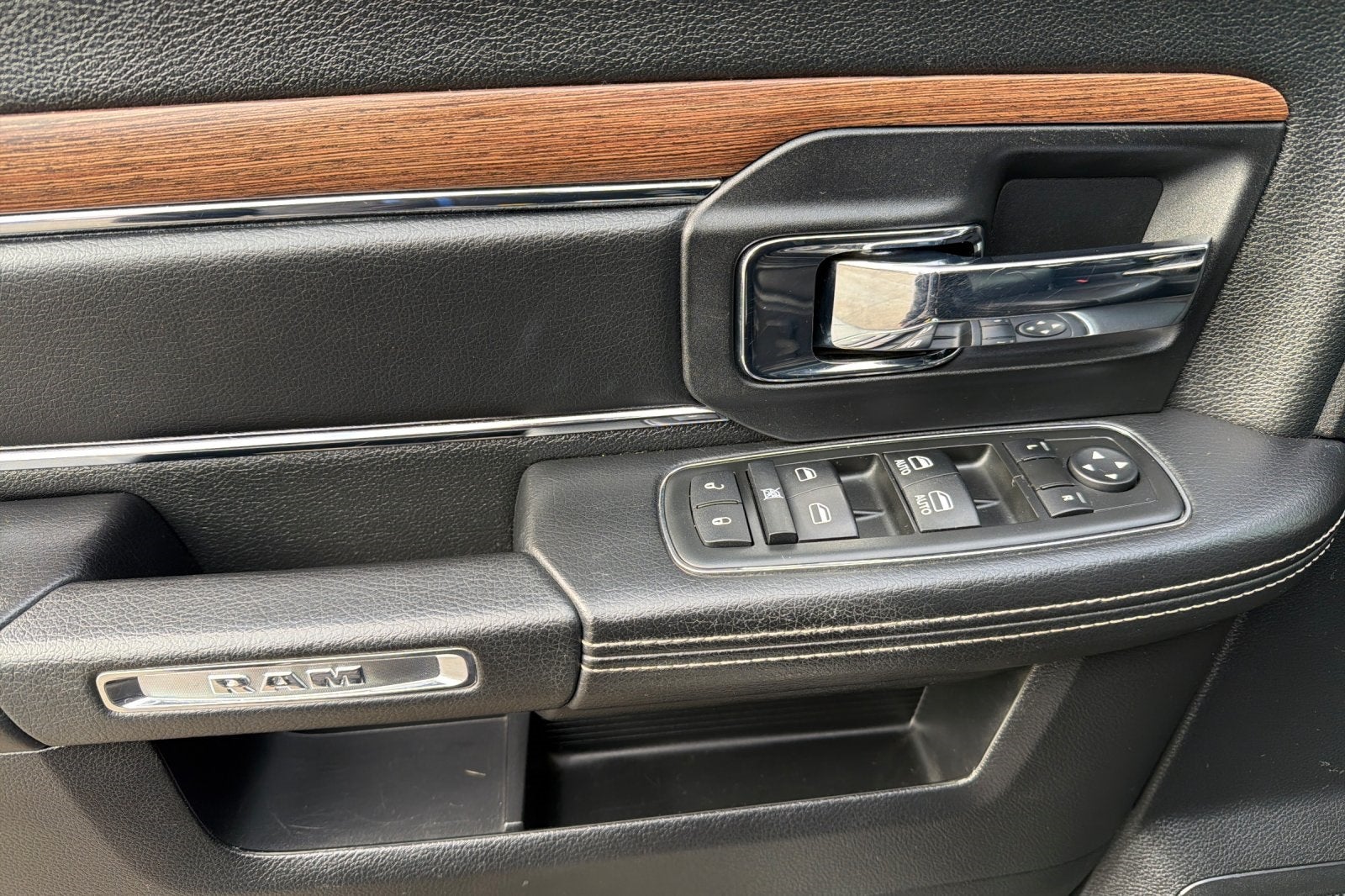 2014 RAM 3500 Laramie