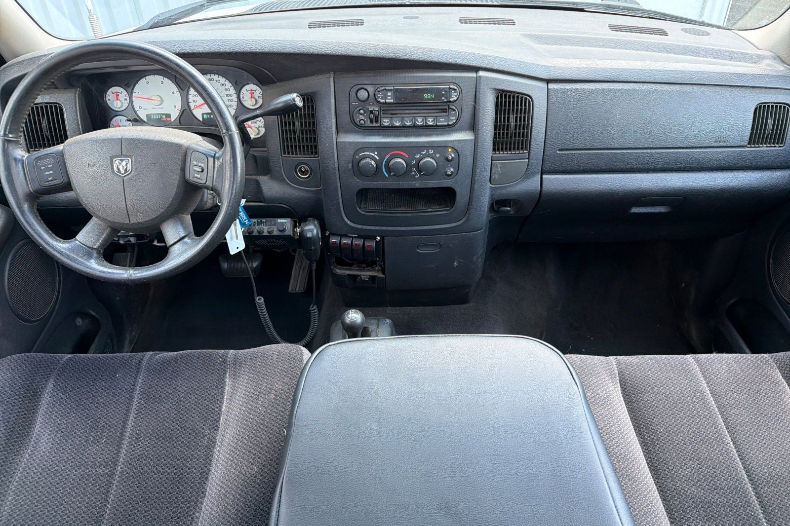 2004 Dodge Ram 2500 SLT
