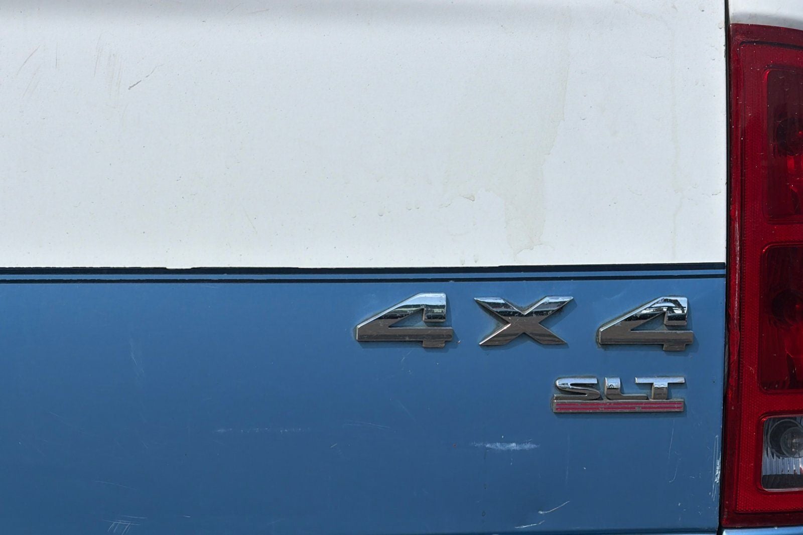 2004 Dodge Ram 2500 SLT