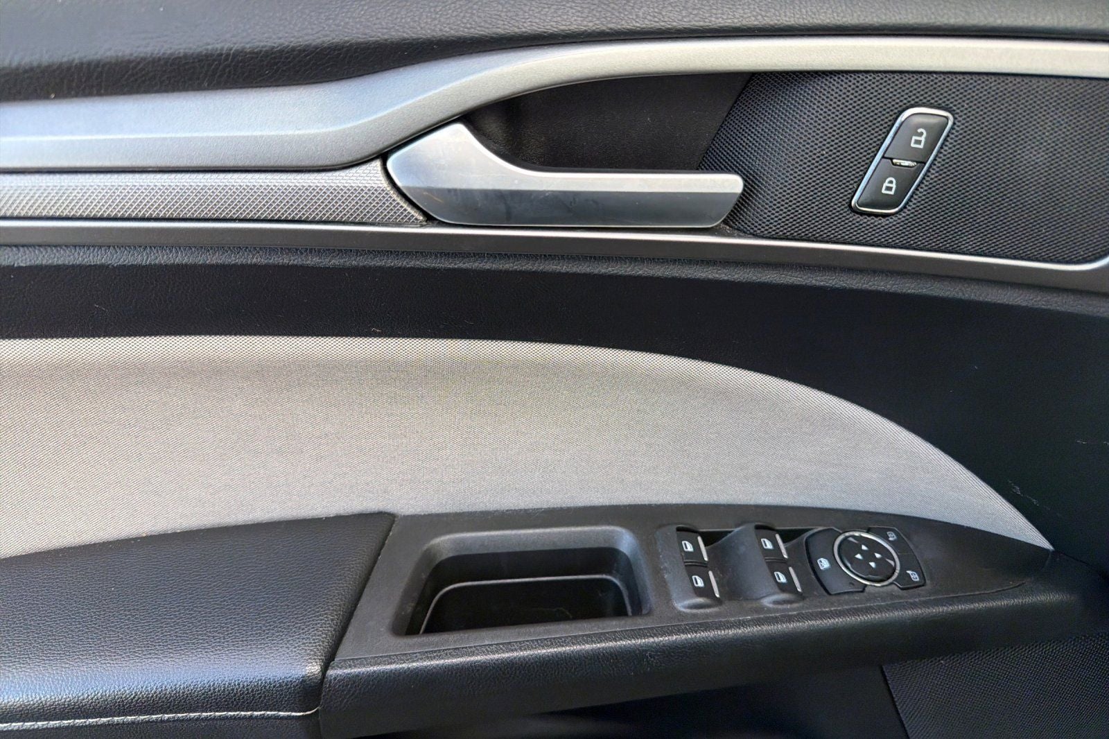 2020 Ford Fusion S