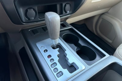 2015 Nissan Armada SV