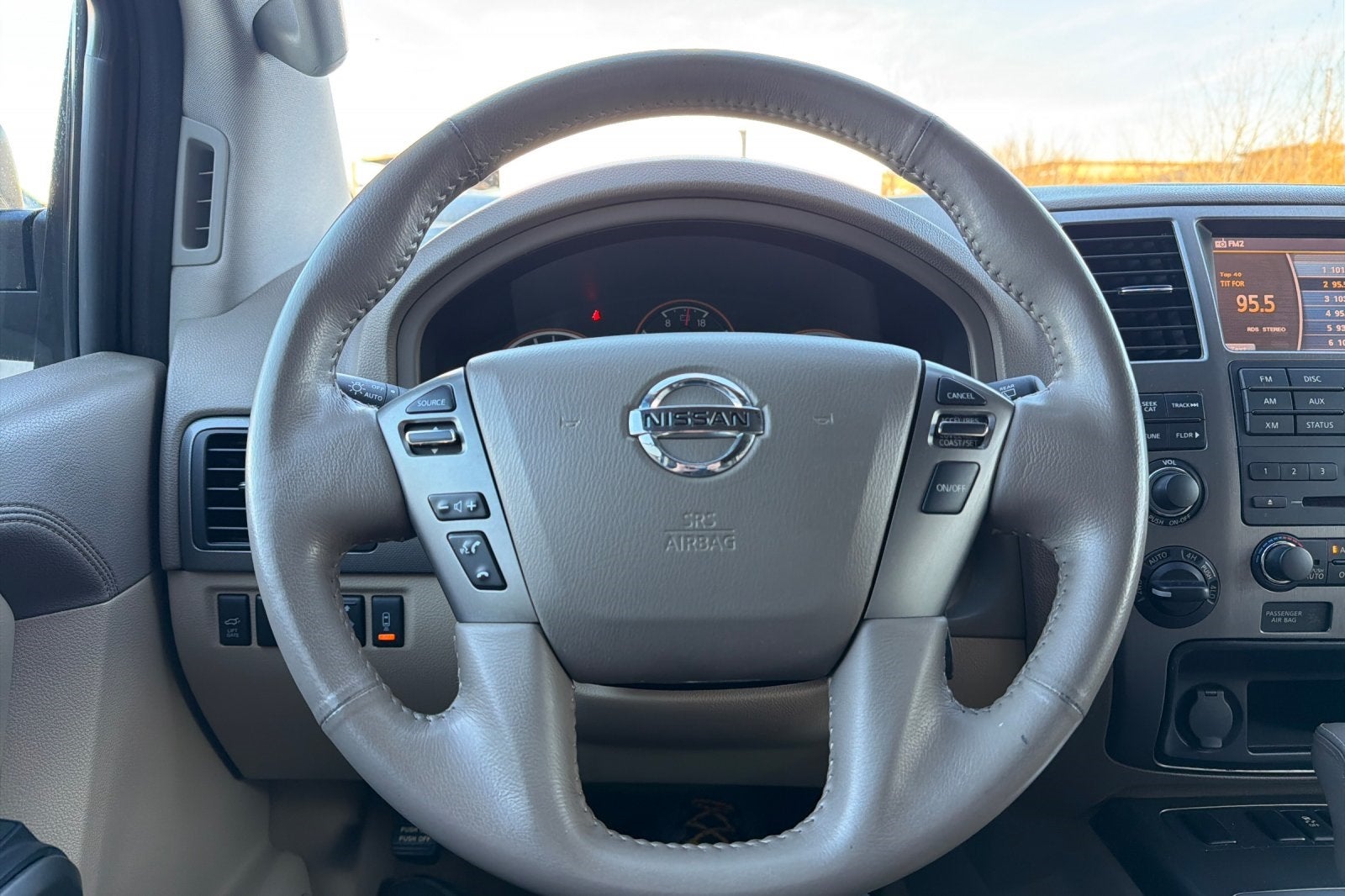 2015 Nissan Armada SV