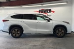 2022 Toyota Highlander Hybrid Bronze Edition