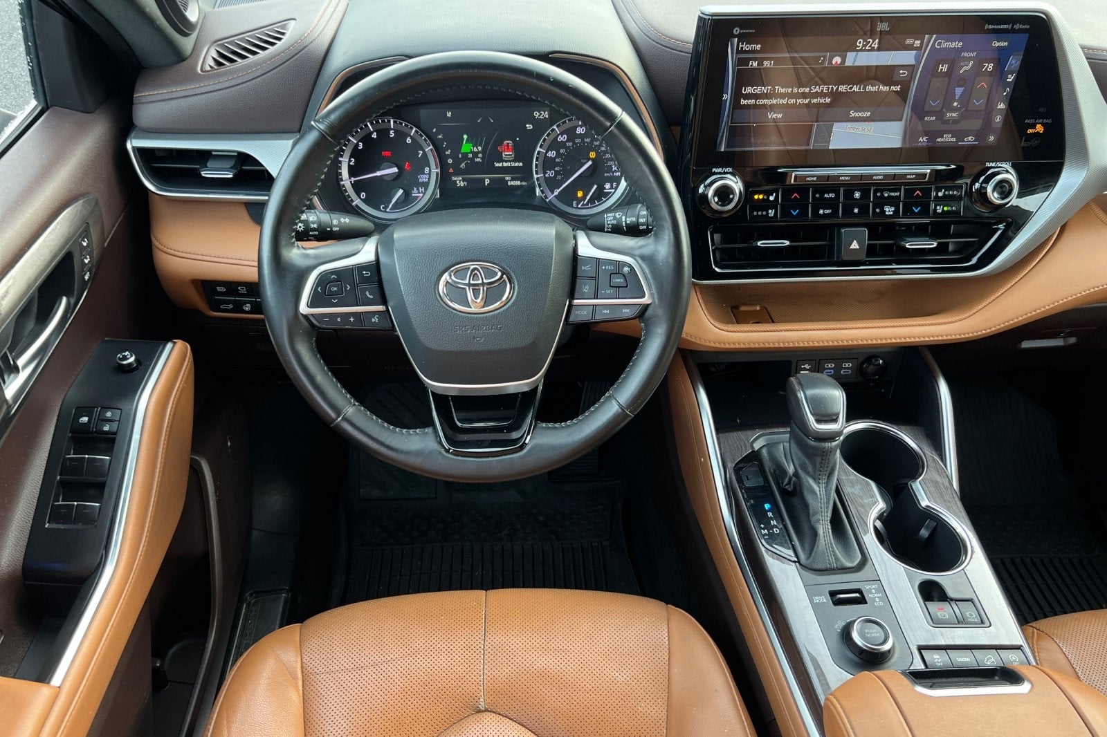 2022 Toyota Highlander Platinum
