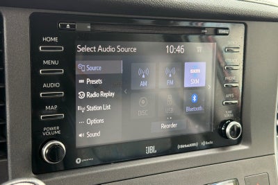 2019 Toyota Sienna SE 8 Passenger