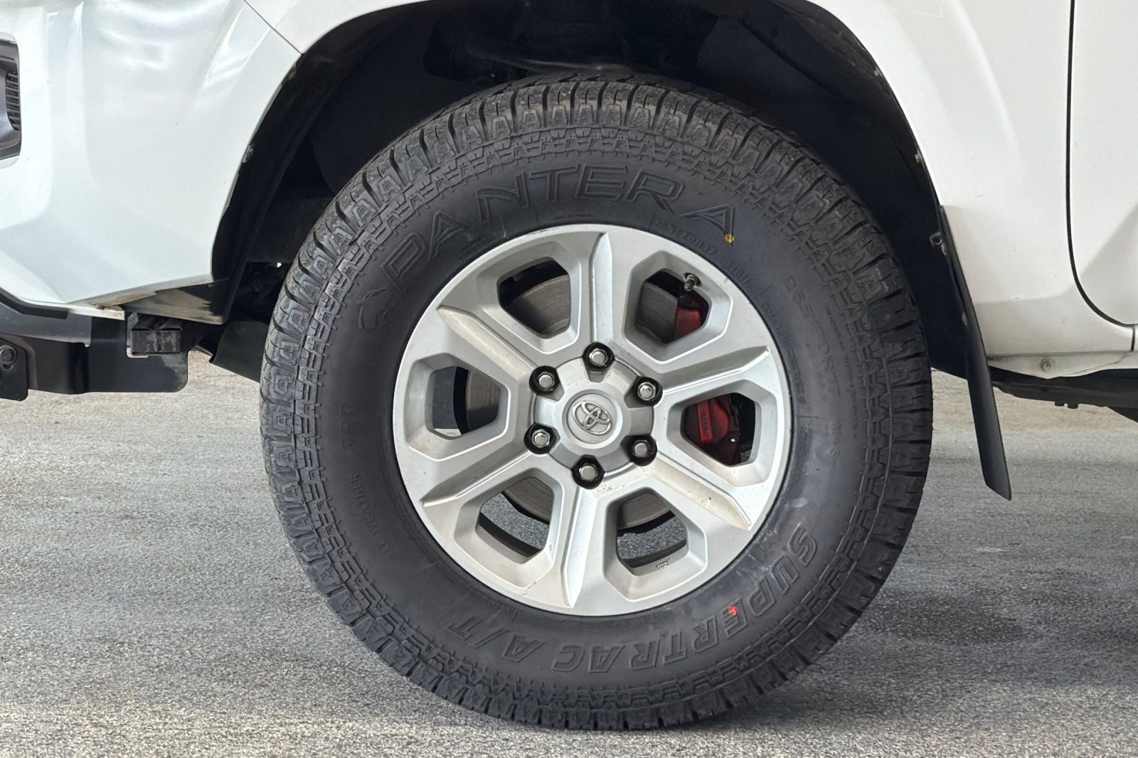 2016 Toyota Tacoma SR