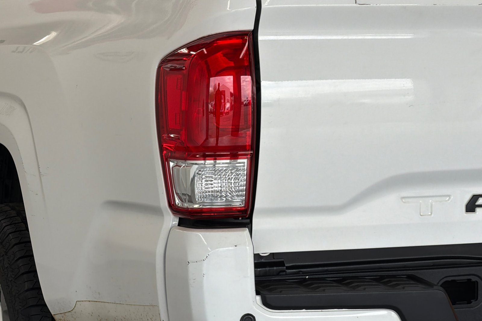 2016 Toyota Tacoma SR