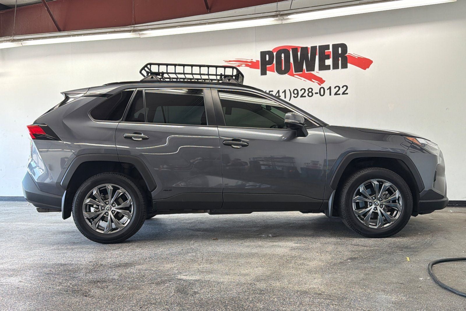 2022 Toyota RAV4 Hybrid XLE Premium