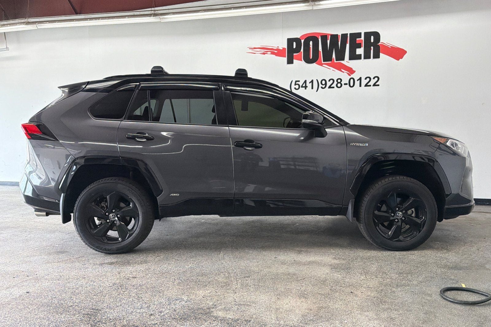 2019 Toyota RAV4 Hybrid XSE