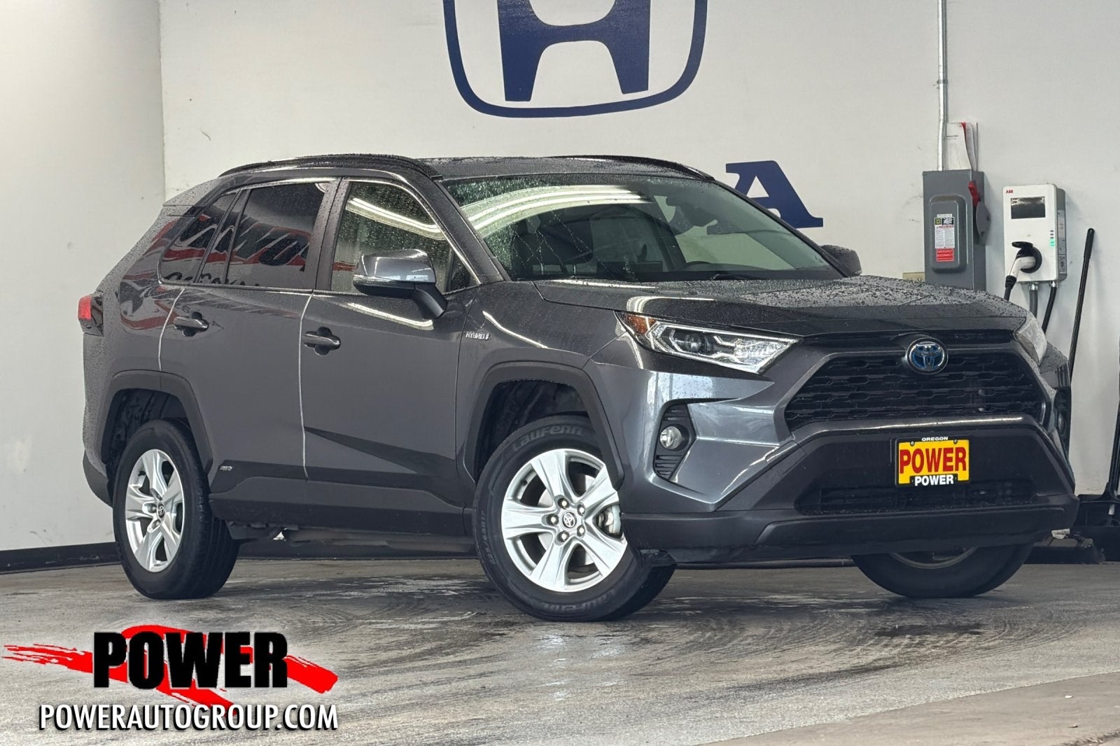 2021 Toyota RAV4 Hybrid XLE