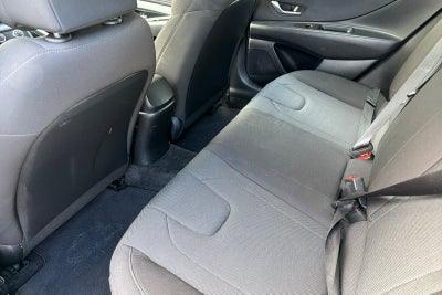 2022 Hyundai Elantra SE